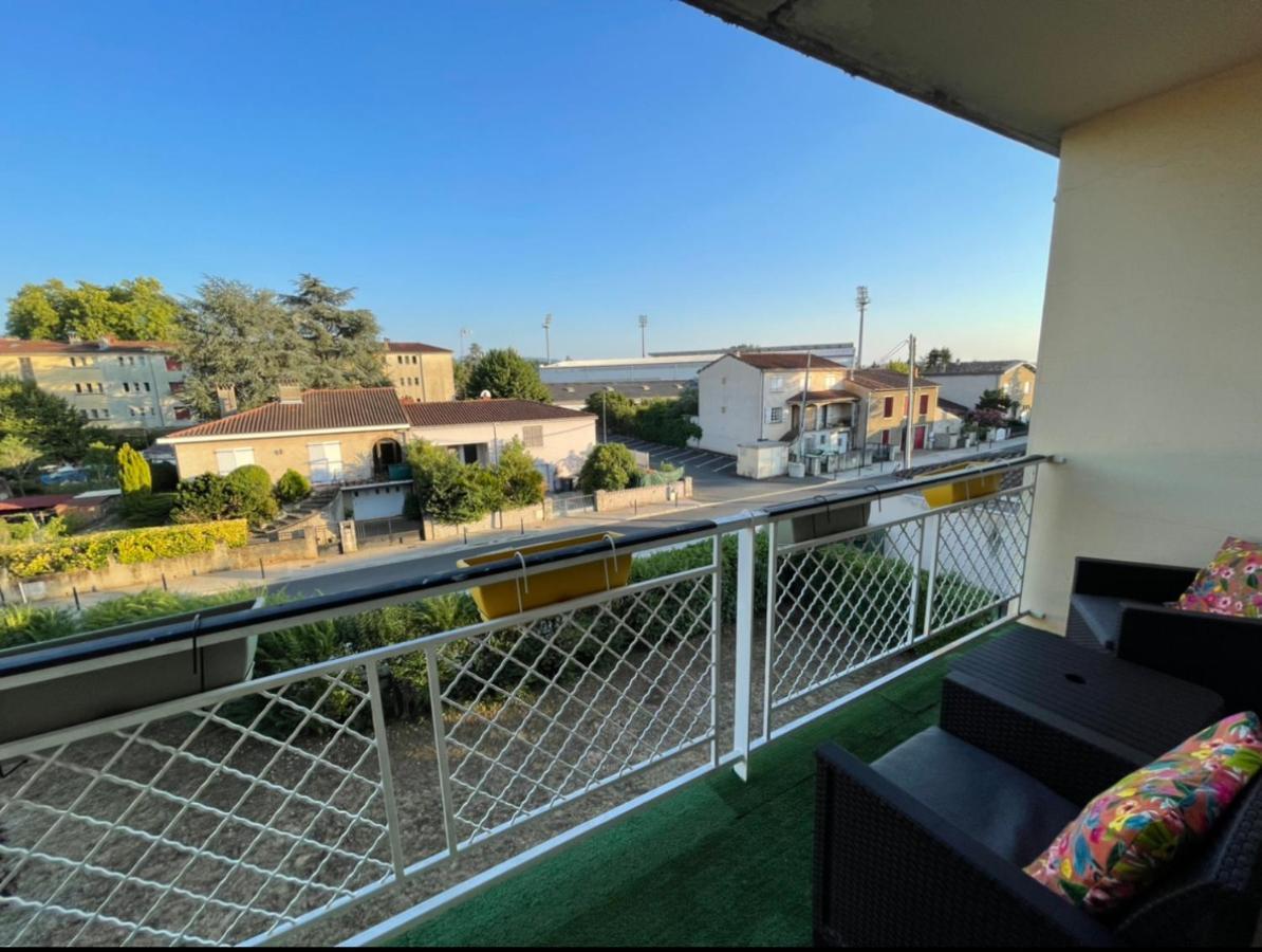 Tres Grand Appartement A 10 Min A Pied Du Centre Castres  Exterior foto
